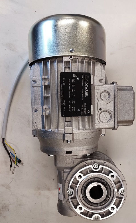 Afbeeldingen van Motor met overbrenging voor CowCleaner Swing (va. 2014)