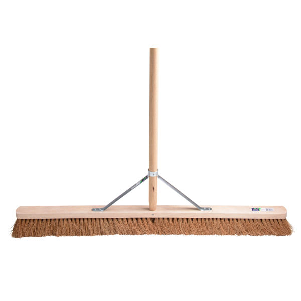 Afbeeldingen van Kamer-/Zaalveger FSC 100cm hout cocos MM met steel 160cm