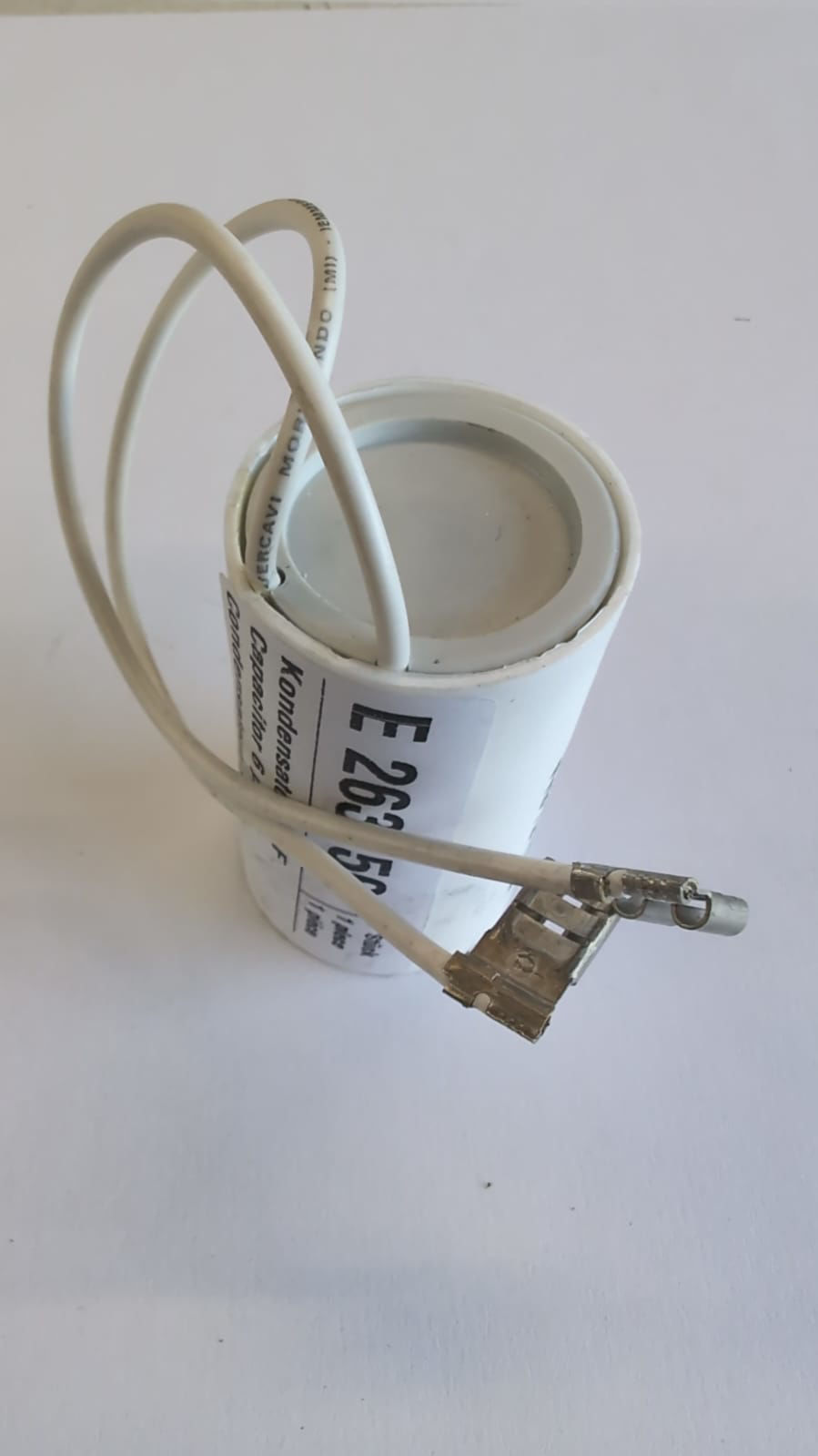 Afbeeldingen van Condensator AKO 6uf