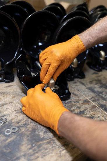 Afbeeldingen van Nitril handschoenen X-Grip oranje 50 st. 240 mm