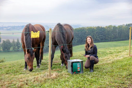 Afbeeldingen van AKO Duo Power Xi8000 smart schrikdraadapparaat, 230V/12V