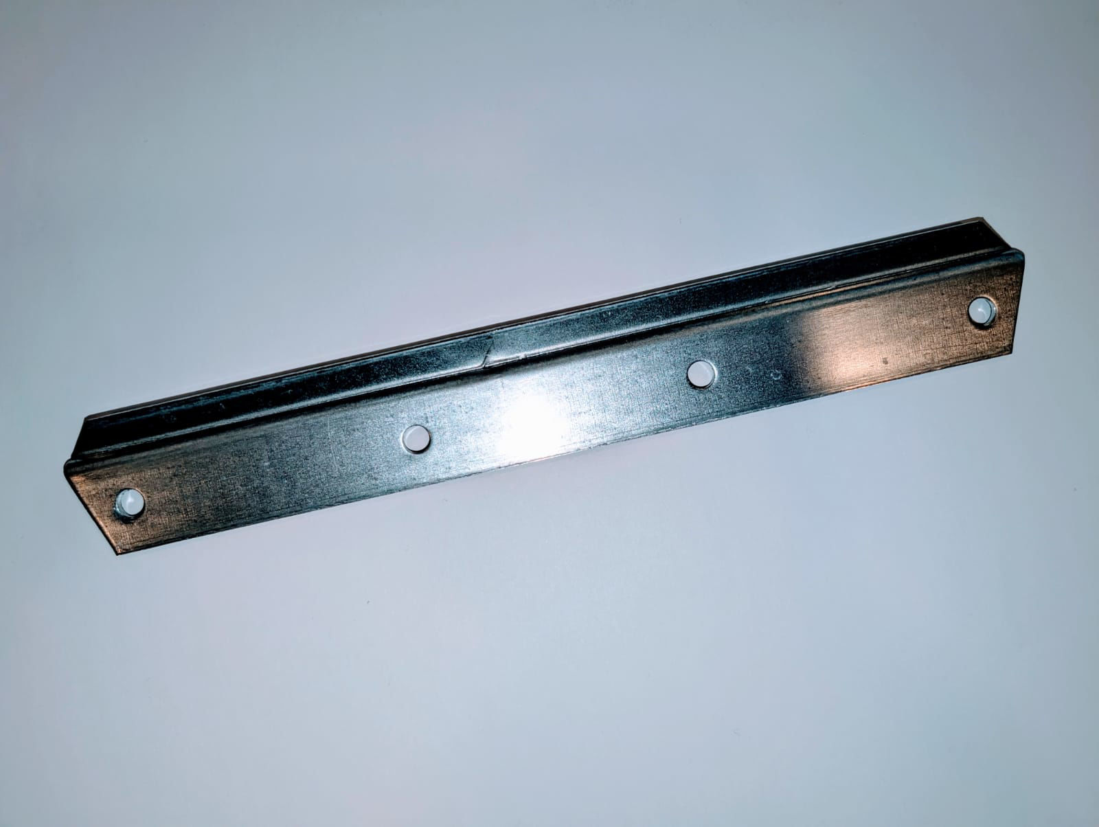 Afbeeldingen van Slijtstrip voor ballastschop aluminium voor F450L