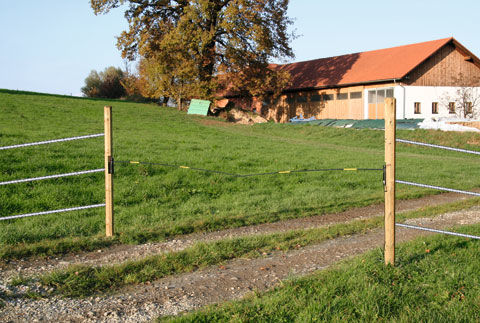 Afbeeldingen van AKO ElectroGate Veeslagboom 3.60m set